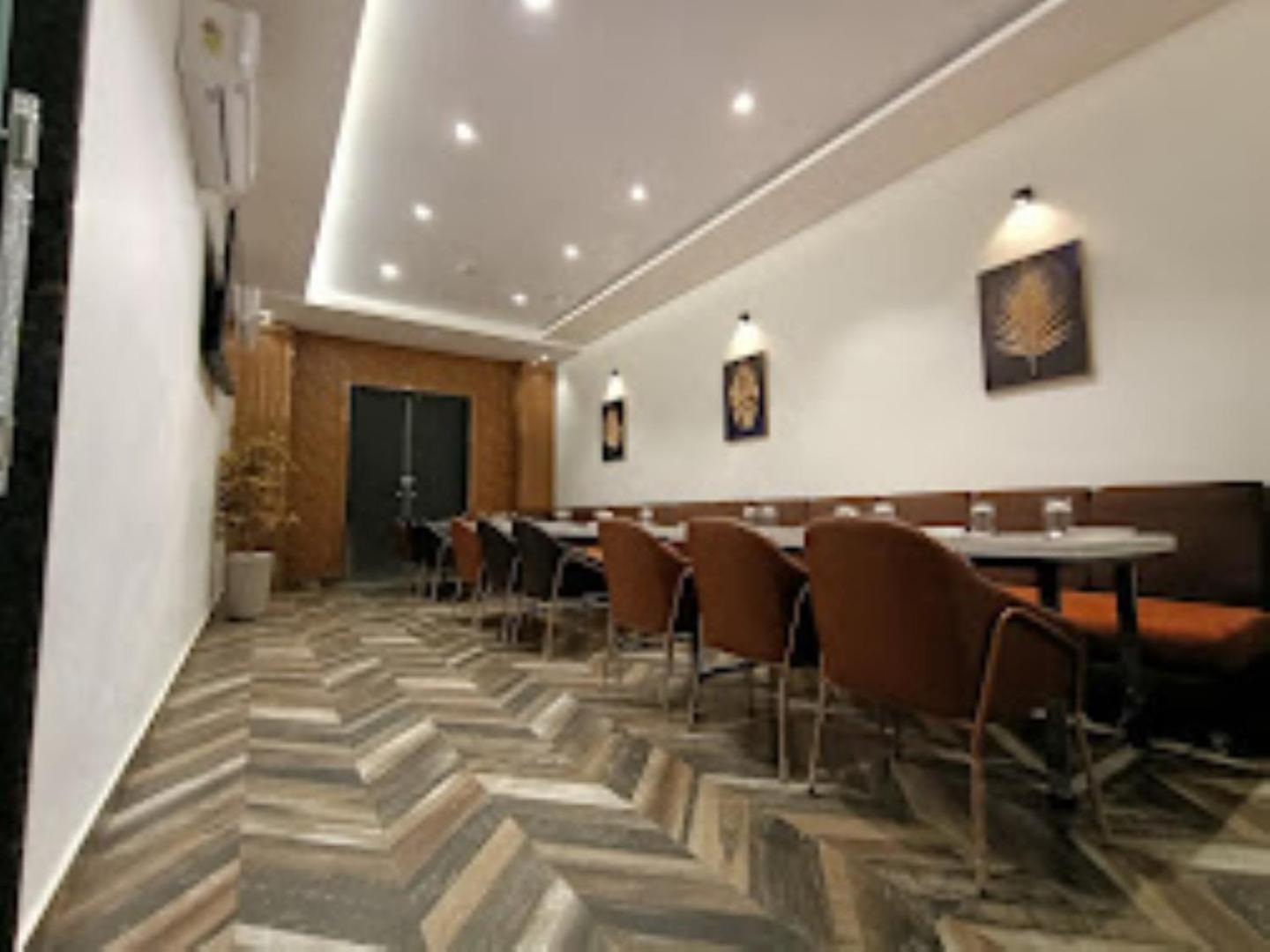 The Imperial Hotel And Convention Centre Kanpur Zewnętrze zdjęcie