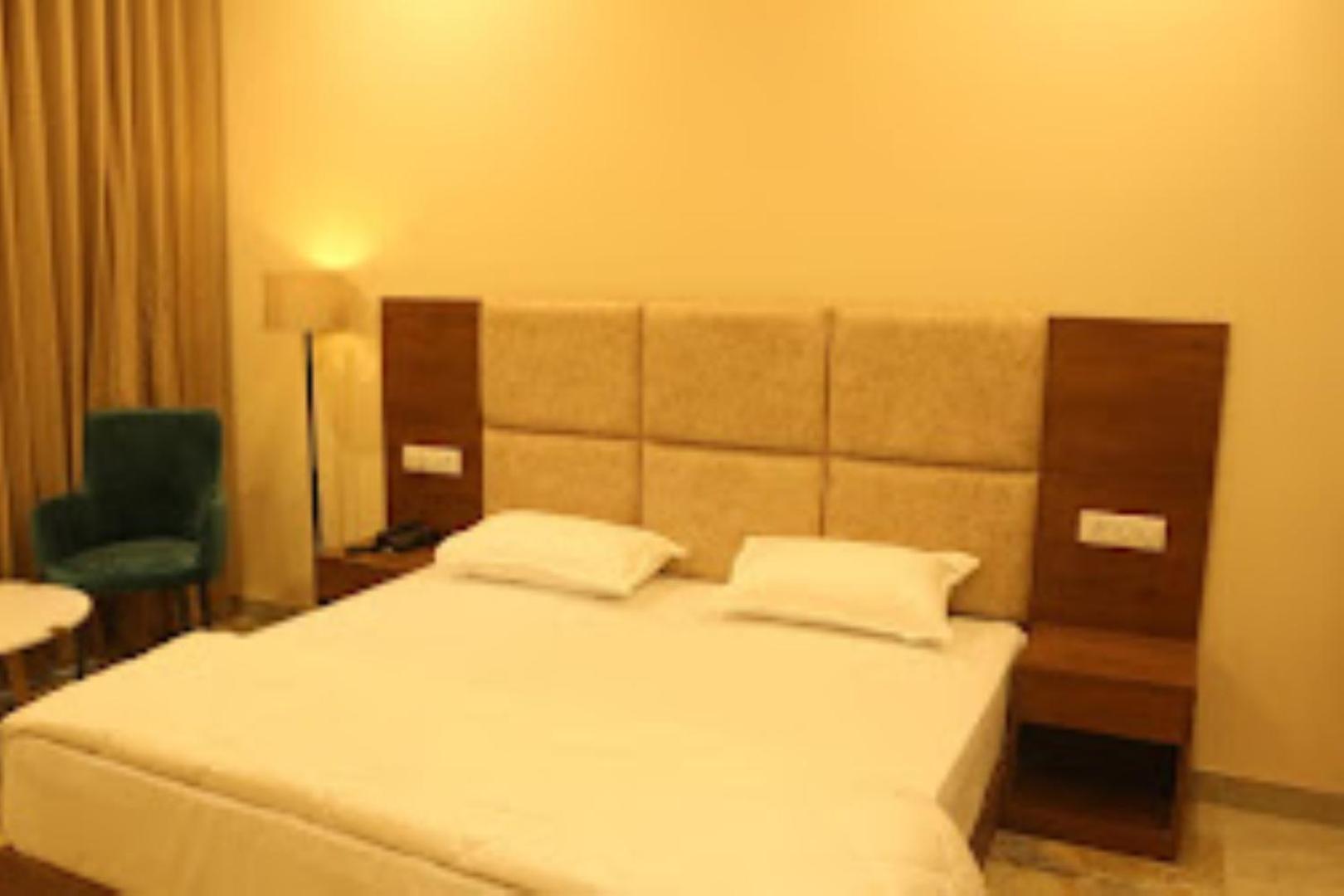The Imperial Hotel And Convention Centre Kanpur Zewnętrze zdjęcie